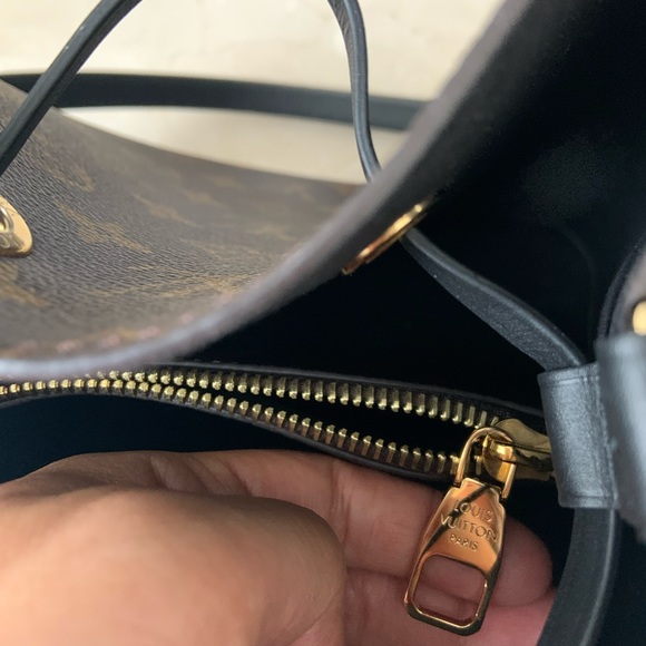 Louis Vuitton Neonoe - Picture 7 of 10